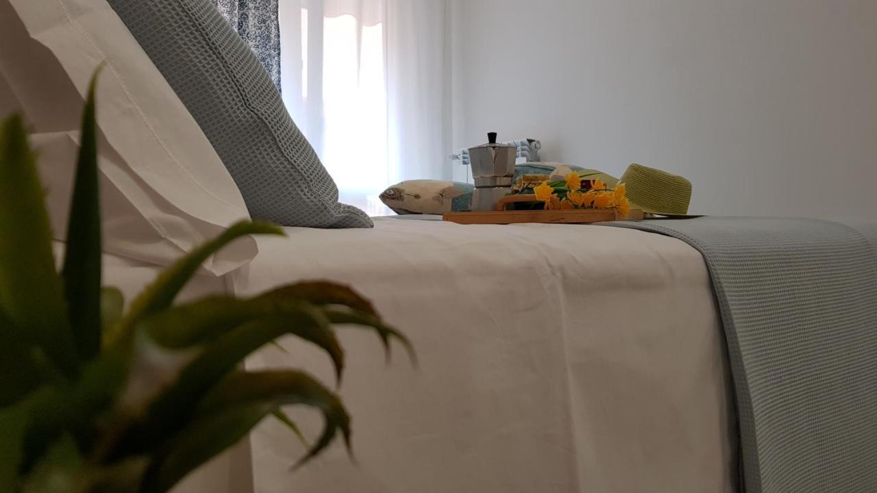 Martin Holiday Apartments Giardini-Naxos Buitenkant foto